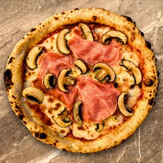 Prosciutto e Funghi