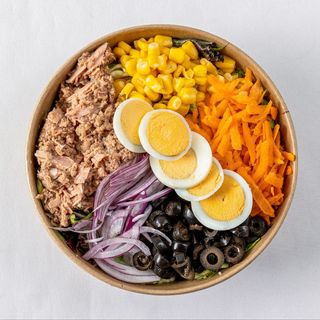 ENSALADA MEDITERRÁNEA DE ATÚN