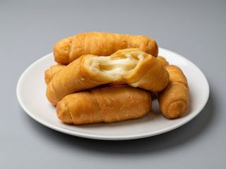 Tequeños de queso 5 unidades.