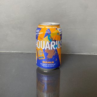 Aquarius naranja