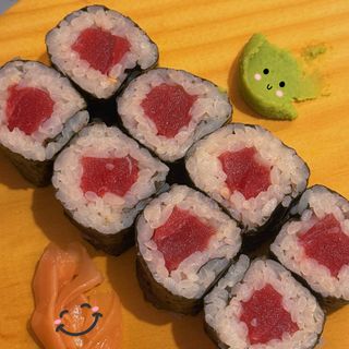 Minimaki Maguro (8 Uds.)