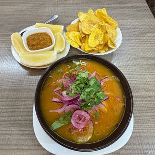 Dos por uno en encebollado