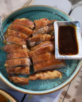 Pato asado