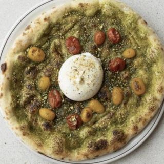 Pizza Pistacchio e Burrata