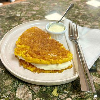 Cachapa sola.