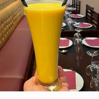 Mango lassi
