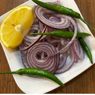 Onion salad