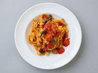 Tagliatelle con verdura