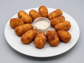 Mix de Croquetas caseras(12nidades)con alioli casero
