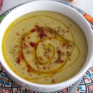 Hummús de habas secas[bisara]