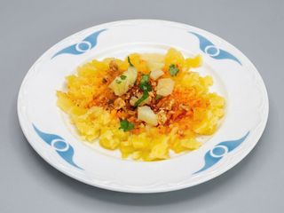 Ajoarriero Con Huevo Duro Y Nueces