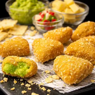 Nachos Rellenos de Guacamole (8 uds.)