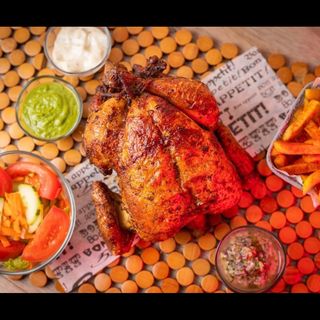 Pollo Solo + 3 cremas