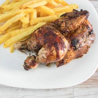 1/2 Pollo solo  + 1 crema