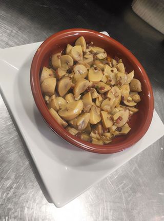 Champiñón Al Ajillo
