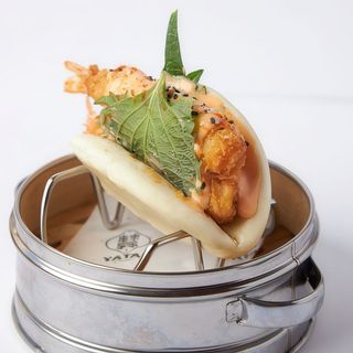 Bao De Langostinos Crujientes