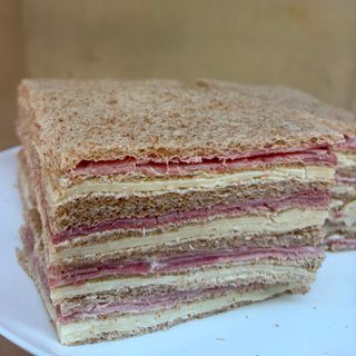 Sandwich de miga integral x2