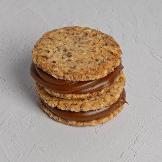 Alfajor sable de almendras