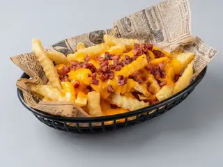 Patatas Con Cheddar Y Bacon