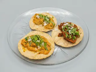 Tacos de chilorio 4 unidades
