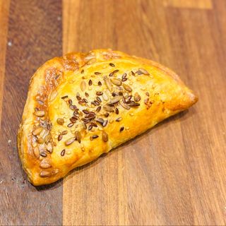 empanadilla de hojaldre ud