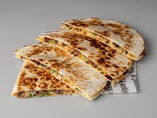 Quesadillas De Guiso De Carne (4 Uds.)