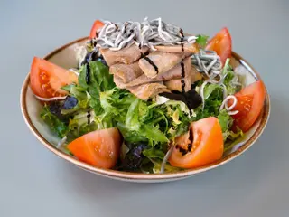 Ensalada De Tomate y Ventresca