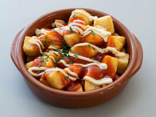 Patatas bravas 1/2 ración