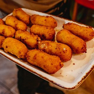 CROQUETAS DE JAMÓN