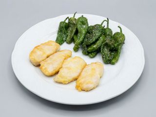 Delicias De Merluza Pincho Rebozada Con Pimientos