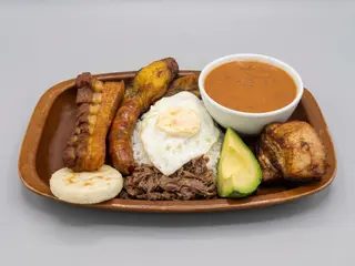 Bandeja Paisa