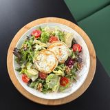 Ensalada Queso De Cabra