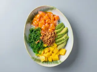 Poke De Salmón