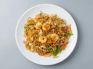 Wok De Tallarines Yakisoba Con Gambas