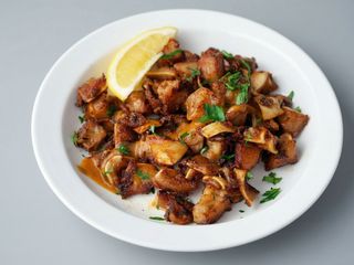 Orejitas de cerdo al ajillo