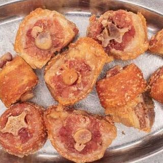 Rabito de cerdo frito