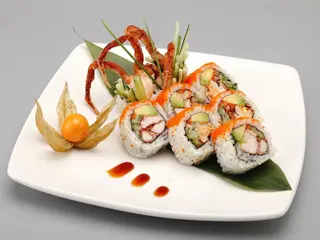 131.Soft shell crab roll (8 uds.)