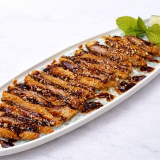 Pato Crocante Con Almendras