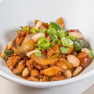 Pollo Corral Con Almendra