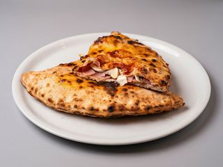 Calzone Clásica