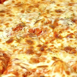 Pizza 4 Formaggi (30 Cm.)