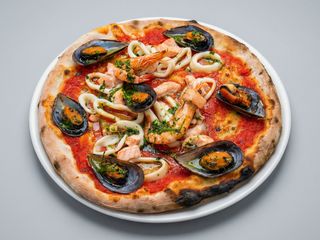Pizza Frutti Di Mare (30 Cm.)