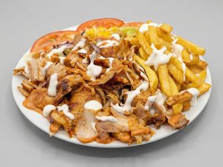 Plato Ternera Con Patatas y Ensenada