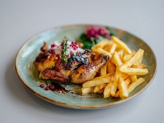 Pollito entero a la parrilla (500g)