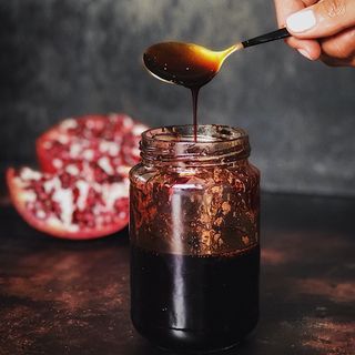 Pomegranate Molasses (Sweet & Tangy) (Vegan) (Small)