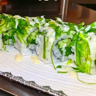 Uramaki de wakame (8piezas)