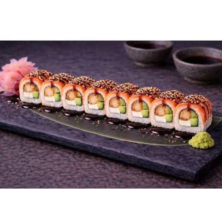 Uramaki De Langostino Rebozada De Aguacate Con Queso Y Salmón(8 uds.)