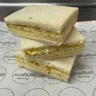 Sándwich De Oliva
