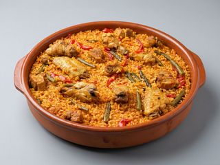 Paella De Pollo (2 Personas)