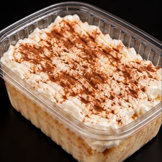 TRES LECHES.